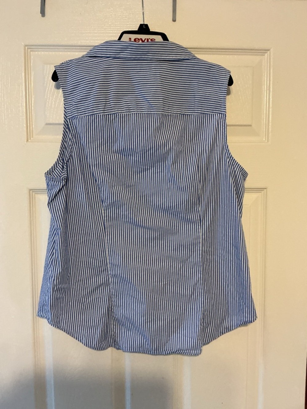J.Crew Blue White Striped Sleeveless Button Down Top XL Coastal Preppy - Picture 6 of 8